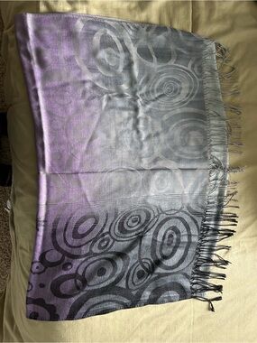 Purple and Gray Ombre Circle Pattern Scarf